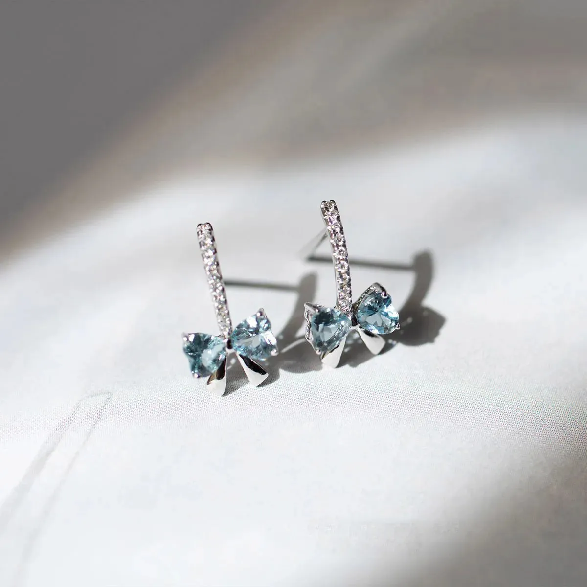 925 Sterling Silver Stud Earrings Charm Jewelry - Ocean Blue Bowknot - Xm375