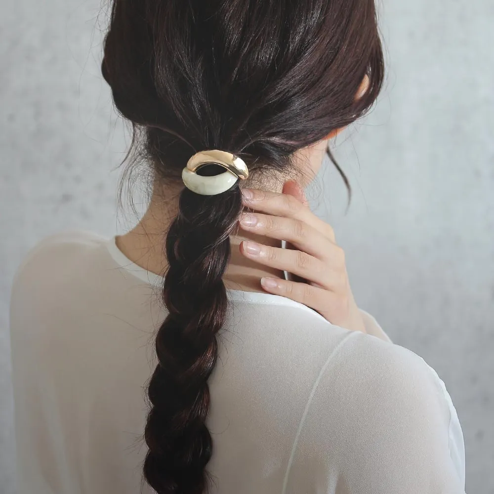 Bicolor Ponytail Cuff