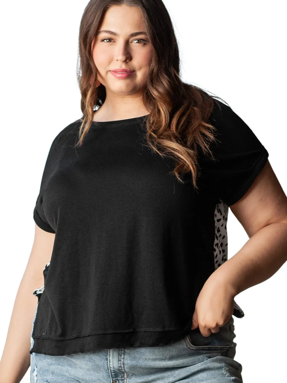 Black Plus Size Cheetah Back Rolled Cuffs T-shirt