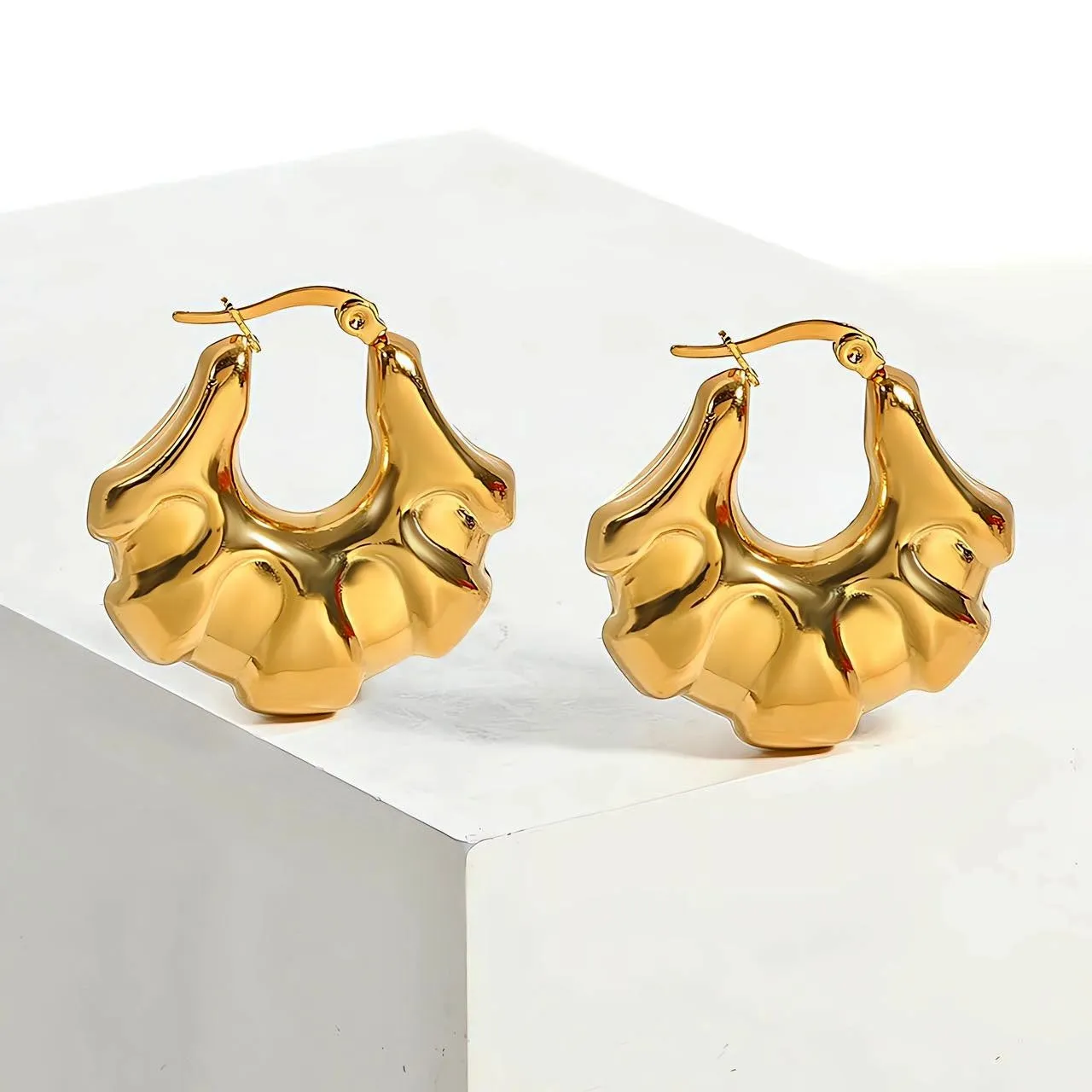 Bold Ridge Statement Hoop Earrings