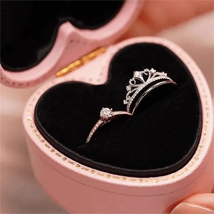 Chic Crystal Crown Ring Set