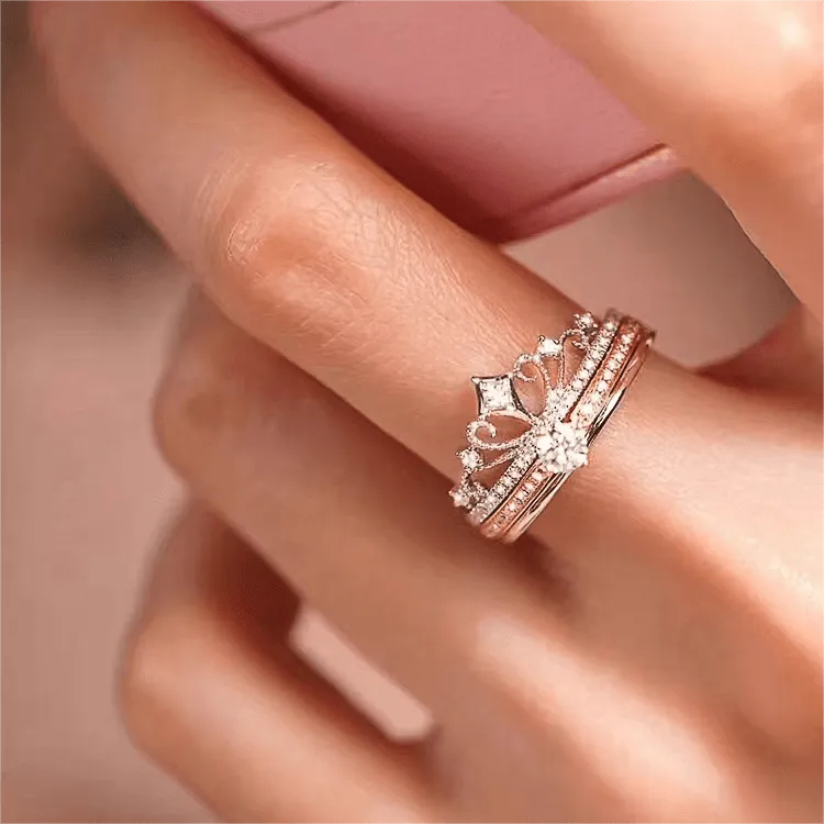 Chic Crystal Crown Ring Set