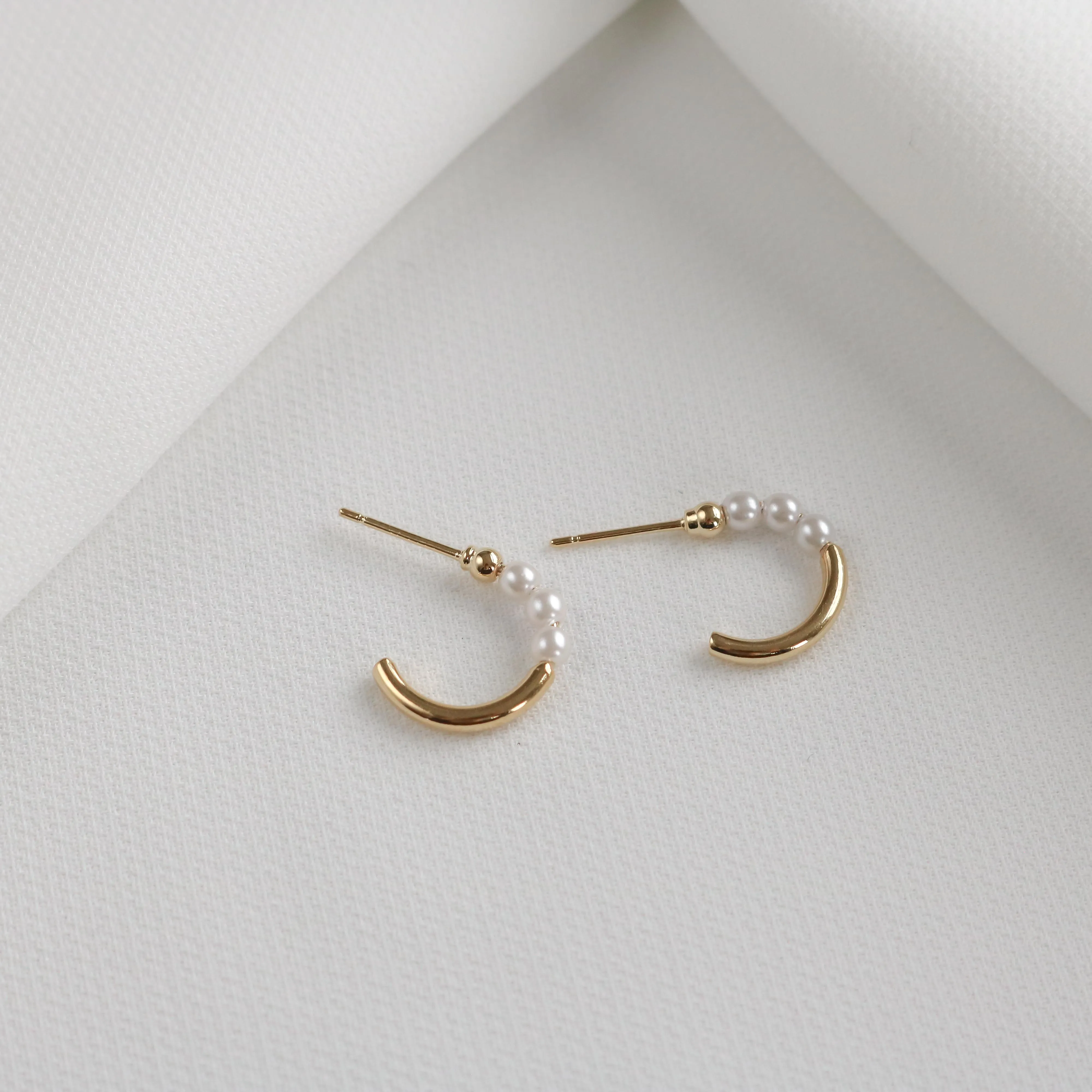 Delphina Pearl Hoop Earrings