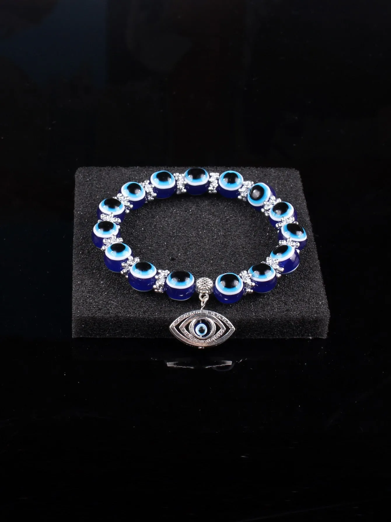 Evil Eye Charm Detail Beaded Bracelet Boho Crafted Creative Beads Design