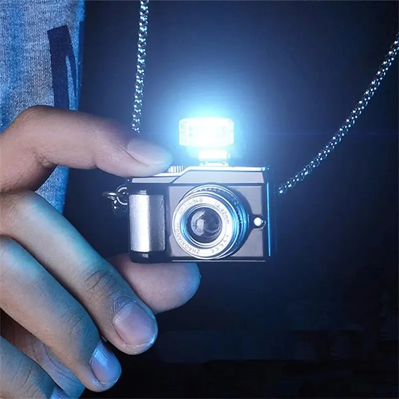 GlowCam Necklace : Luminous Camera Jewelry