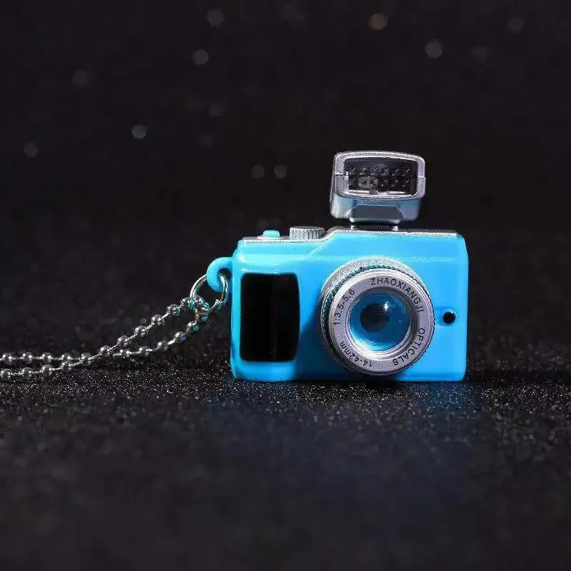 GlowCam Necklace : Luminous Camera Jewelry