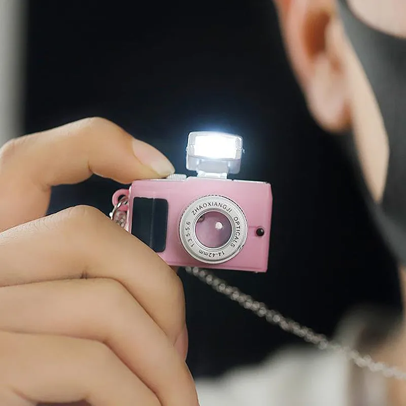 GlowCam Necklace : Luminous Camera Jewelry