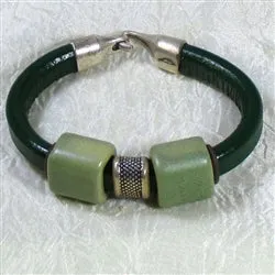 Hunter Green Regaliz  Leather Bracelet