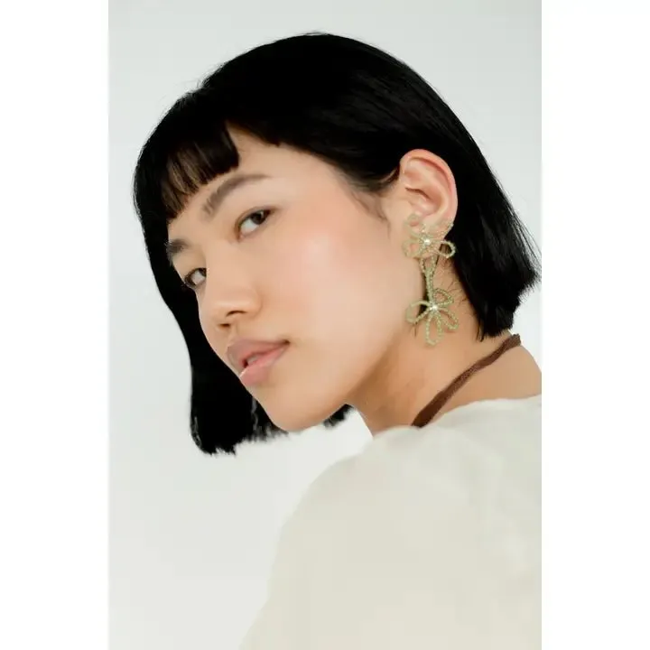 Kara Yoo Bloom Dangle Earrings (Peridot)