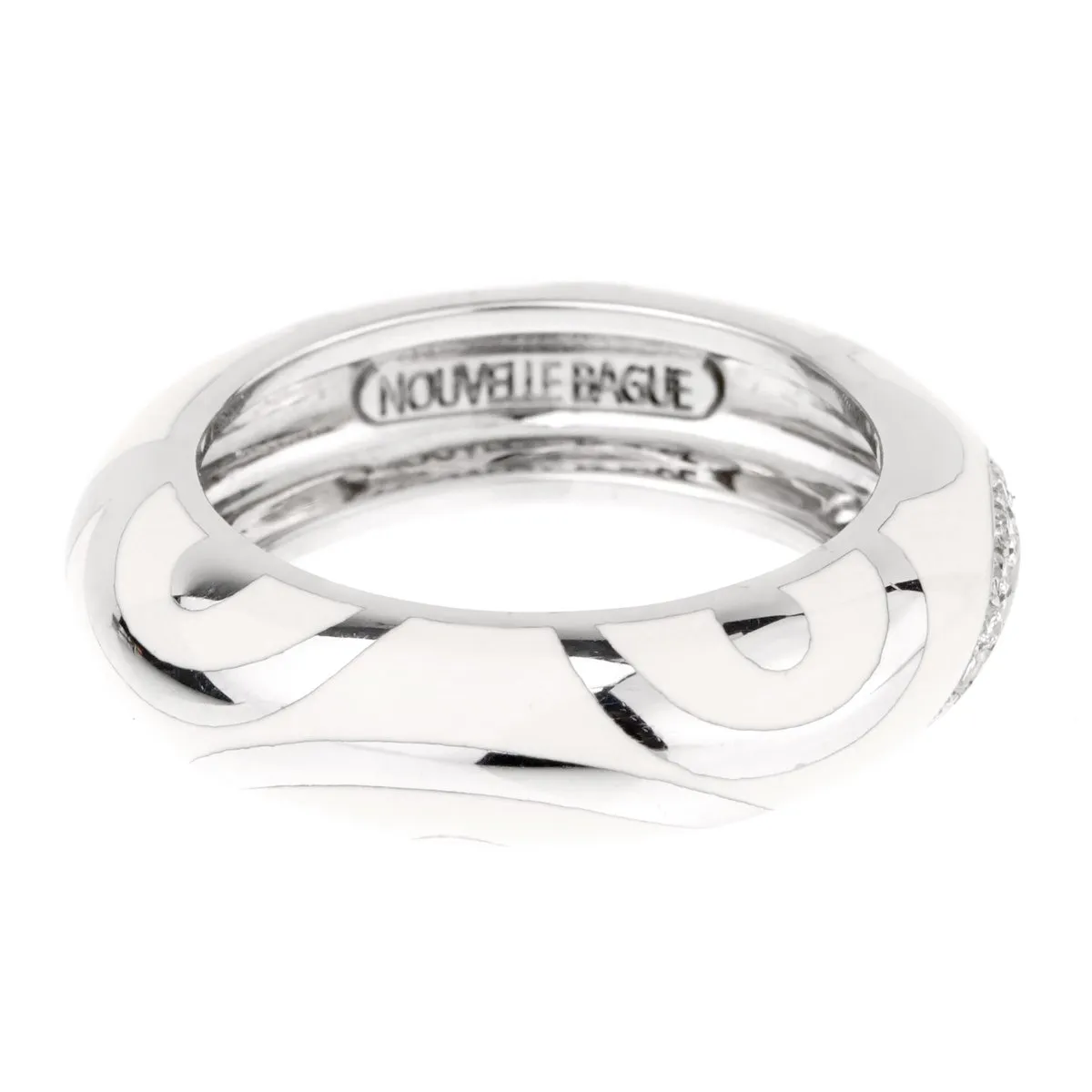 La Nouvelle Bague White Enamel Diamond Ring