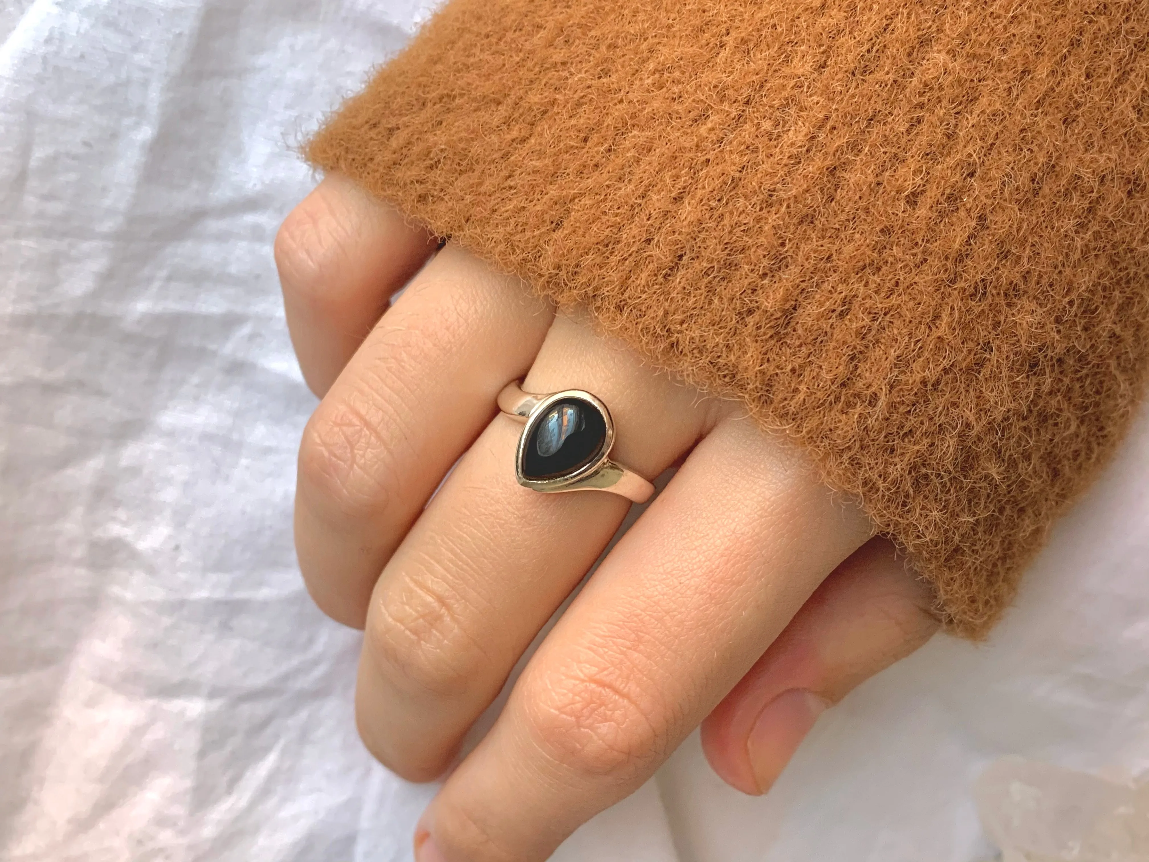 Onyx Efimia Ring - Teardrop (US 6 & 7.5)