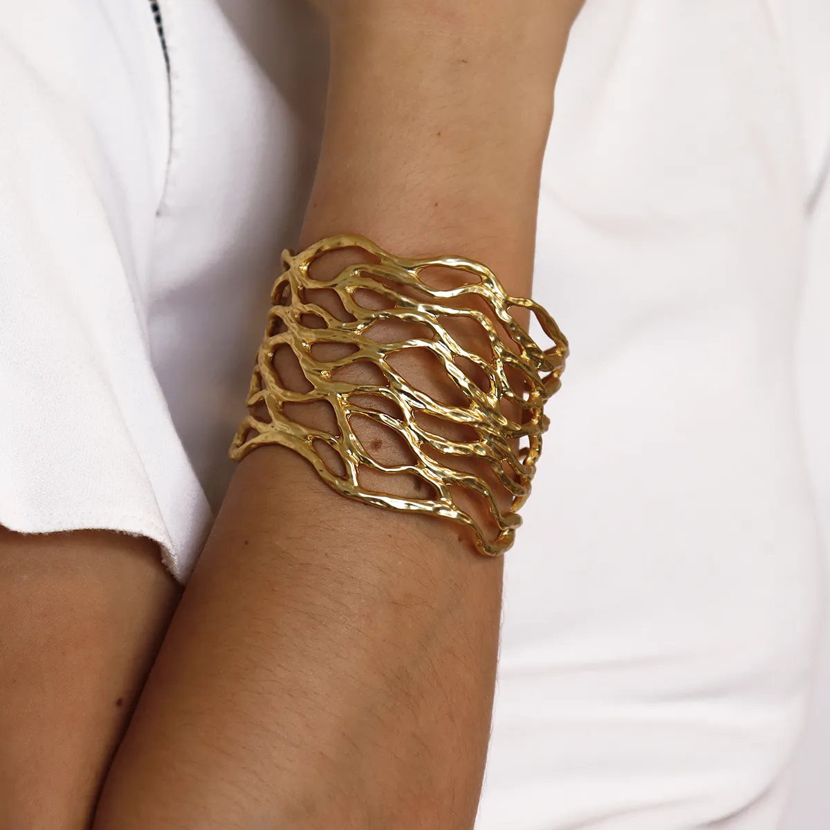 Openwork cuff