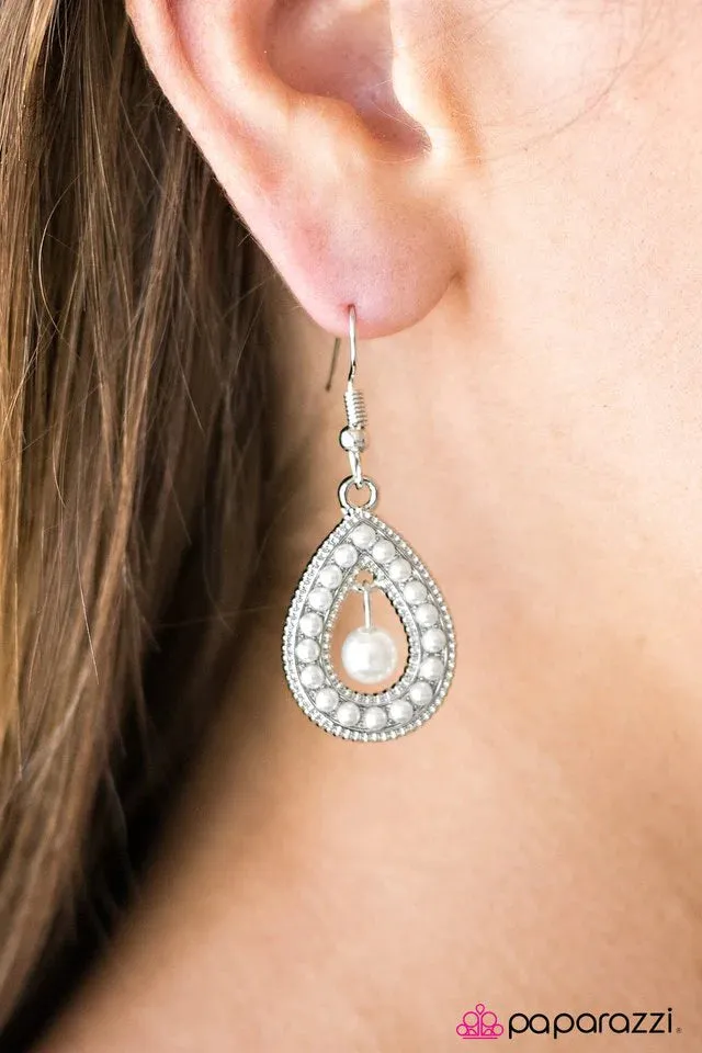 Paparazzi Earring ~ Timeless Tradition - White