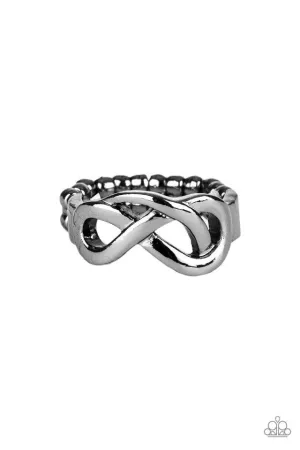 Paparazzi Ring ~ Infinitely Industrial - Black