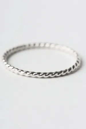 R419 - Twisted Stacking Ring