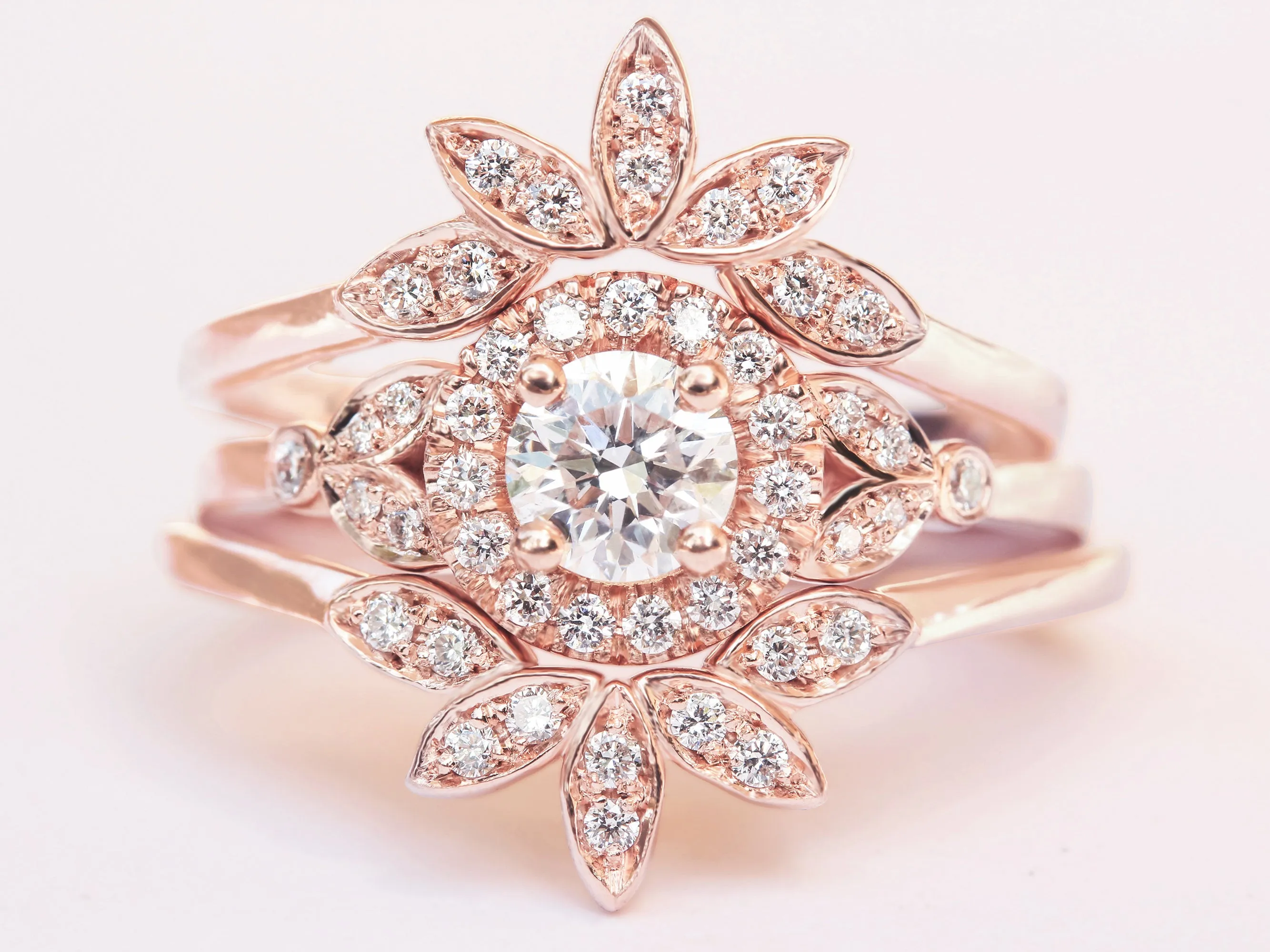 Round Diamond Halo & Leaves Engagement Three Ring Set Rome ♥