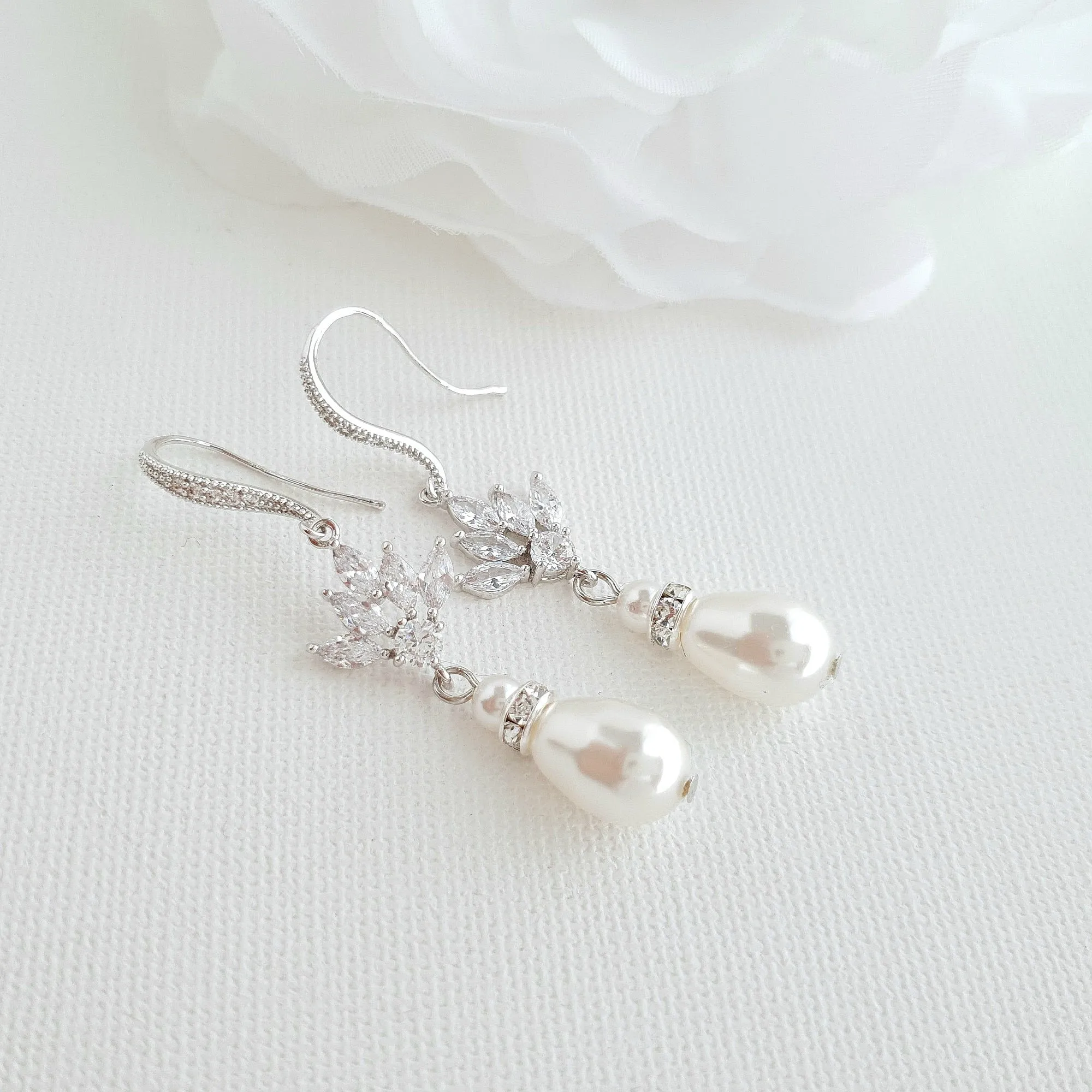 Simple Bridal Earrings- Rosa