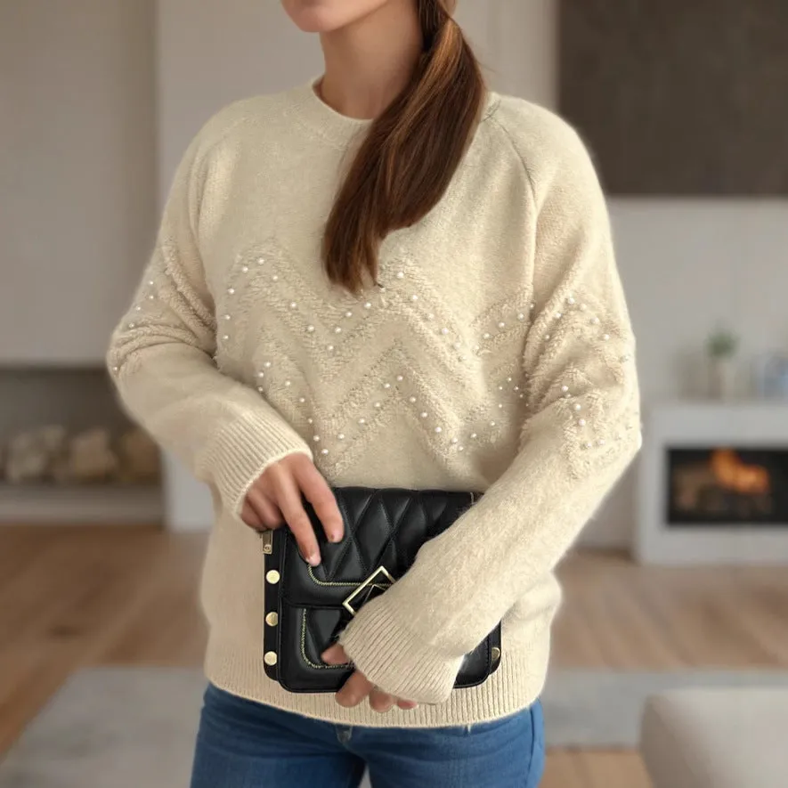 Stylish Jumper with Pearl