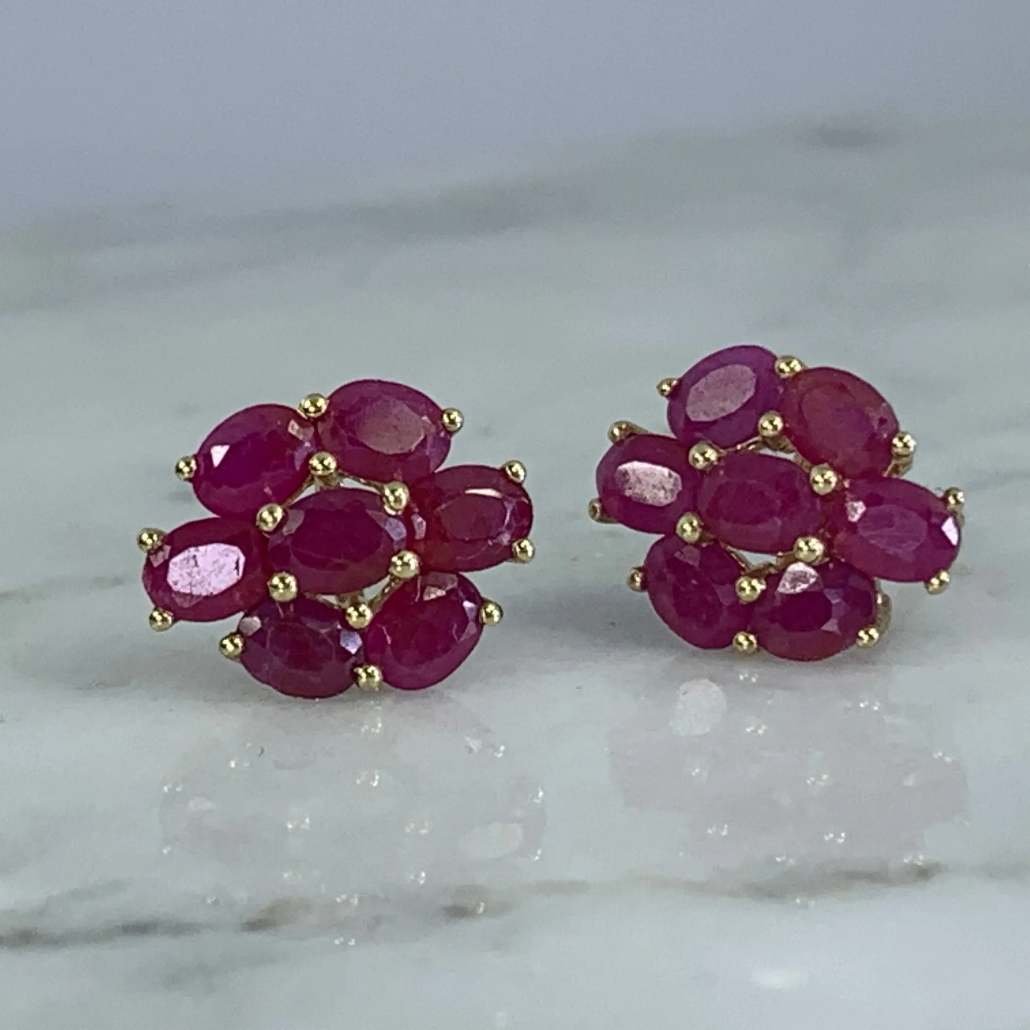 Vintage Ruby Cluster Earrings set in 10K Yellow Gold. July Birthstone. 15th Anniversary. Estate Jewelry.