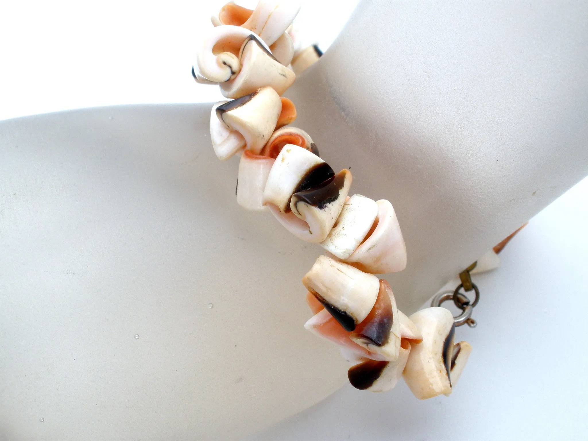 Vintage SeaShell Boho Bracelet